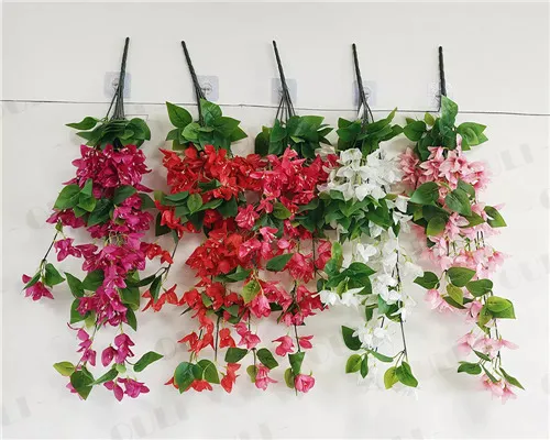 Comment choisir les bonnes fleurs artificielles pour votre magasin?