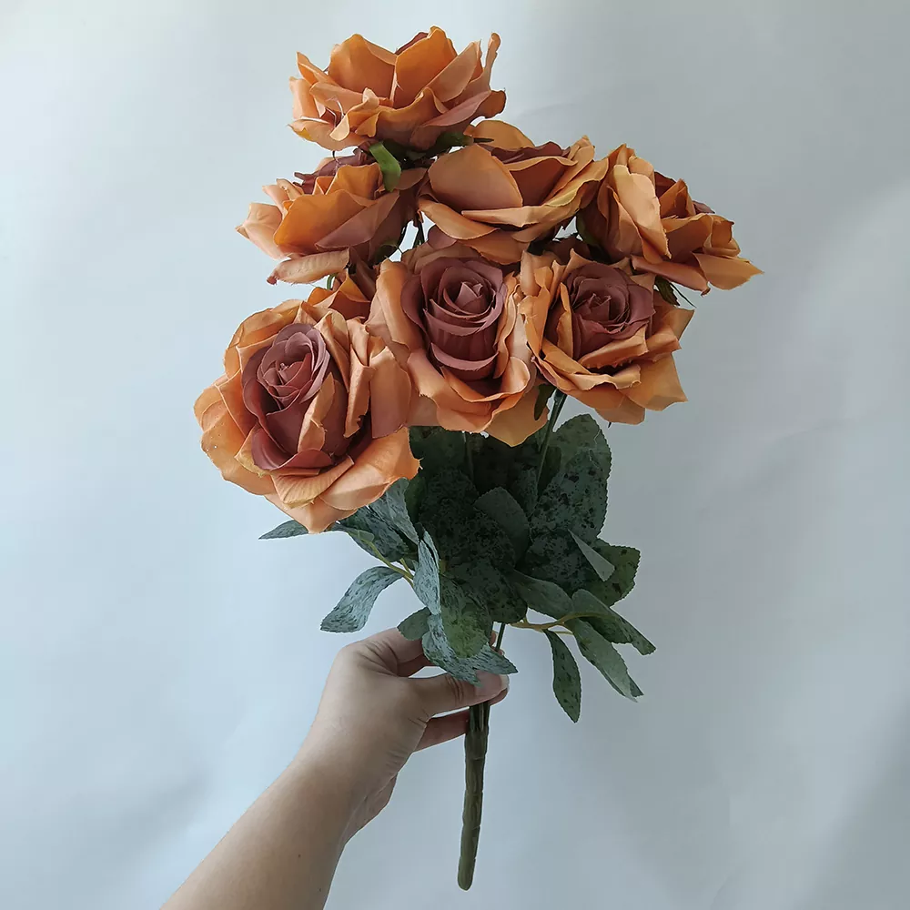 Fausse bouquet de rose en soie de fleur