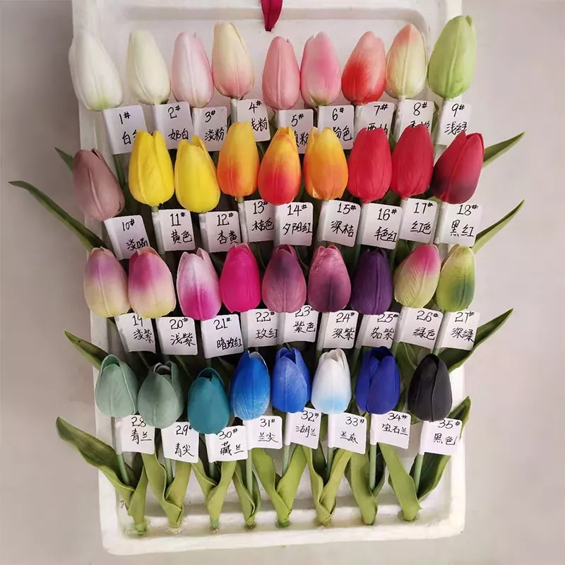 Fleurs de tulipes artificielles réelles
